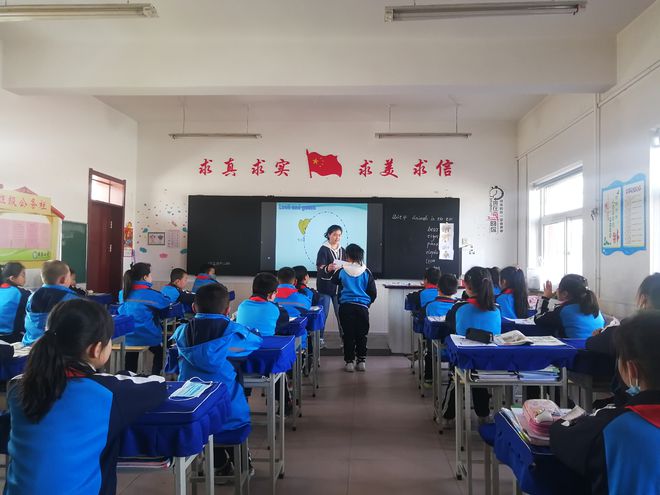 放风筝中学写作西温庄中心各校让双减落地生根