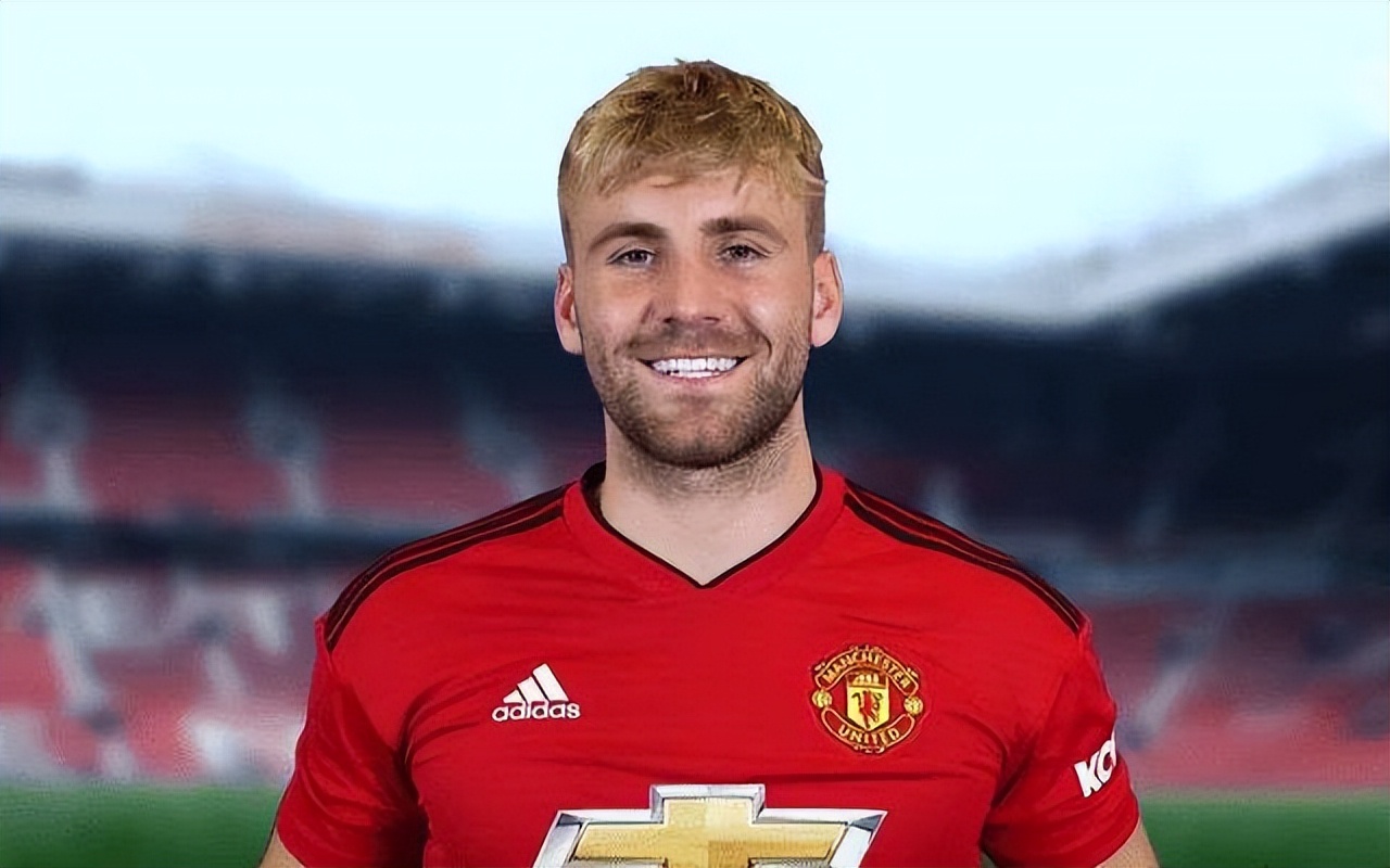 卢克肖当年出道的时候以为是王者没想到后面变成青铜