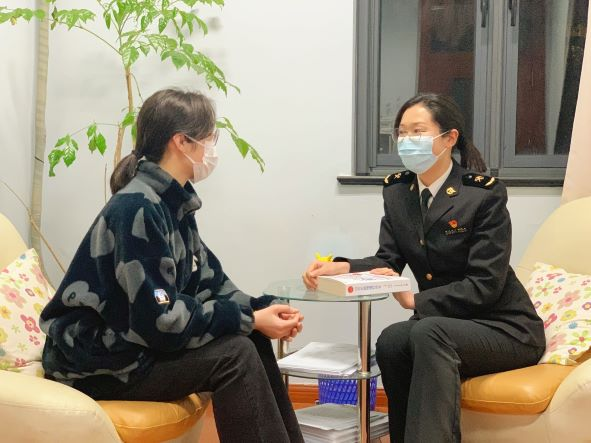 “我们是你最坚强的后盾”上海高校辅导员全天候守护，与学生并肩战“疫”休闲区蓝鸢梦想 - Www.slyday.coM