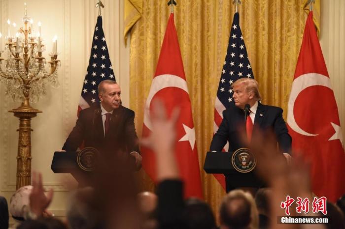 当地时间2019年11月13日，美总统特朗普与土耳其总统埃尔多安在白宫会晤。中新社记者 陈孟统 摄