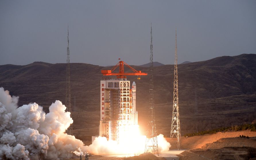 我国首型“混动版”长征运载火箭发射成功休闲区蓝鸢梦想 - Www.slyday.coM