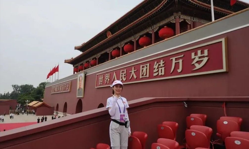 北科大再现女神学霸：貌美如花，学生会主席，还是专业第一名！休闲区蓝鸢梦想 - Www.slyday.coM