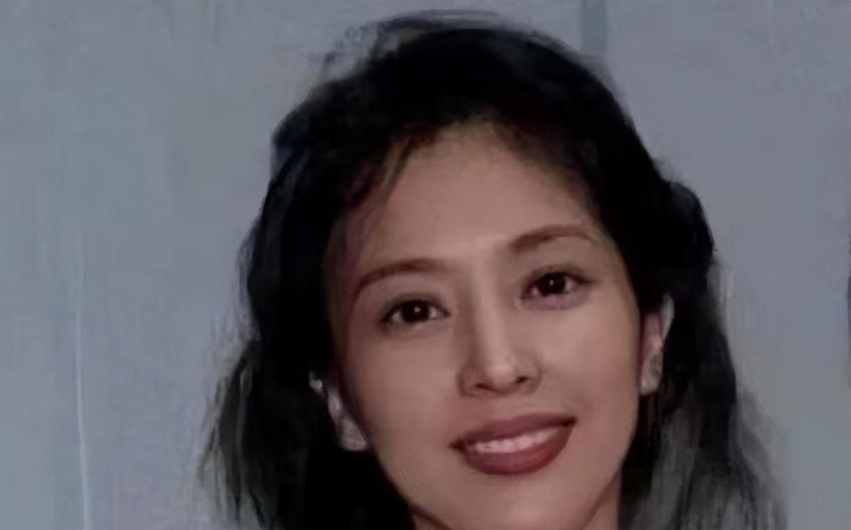 刘亦菲母亲刘晓莉我不是一个合格的妻子但我是一个称职的妈妈