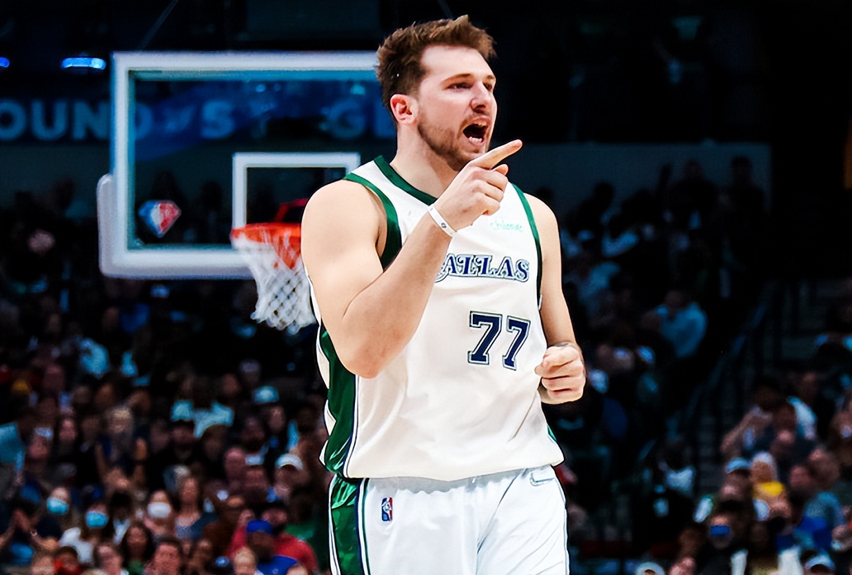 当东契奇21次轰下30三双时你才会发现威少简直非人类