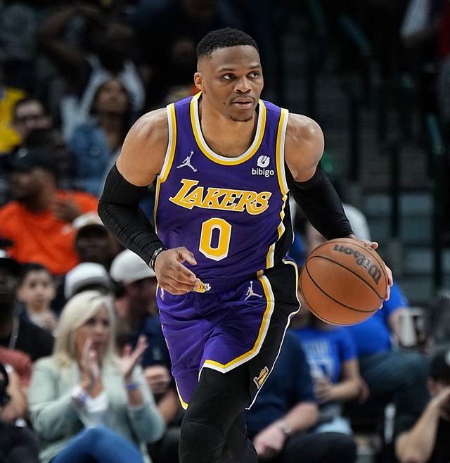 湖人再添伤病!内线悍将脚踝扭伤也将缺席,4大伤员已令球队绝望休闲区蓝鸢梦想 - Www.slyday.coM 湖人再添伤病!内线悍将脚踝扭伤也将缺席,4大伤员已令球队绝望休闲区蓝鸢梦想 - Www.slyday.coM