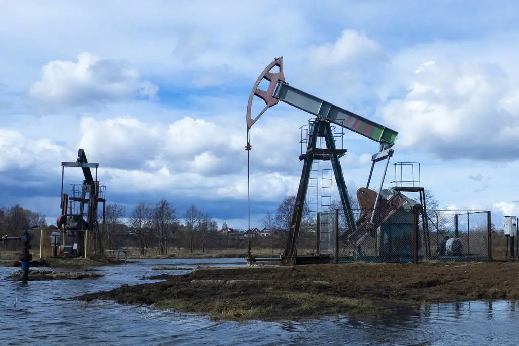 油价或迎“七连涨”，房地产复苏承压高油价休闲区蓝鸢梦想 - Www.slyday.coM