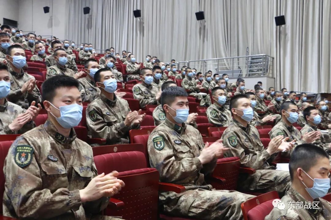 关注｜军营最强大脑，等你来挑战！休闲区蓝鸢梦想 - Www.slyday.coM