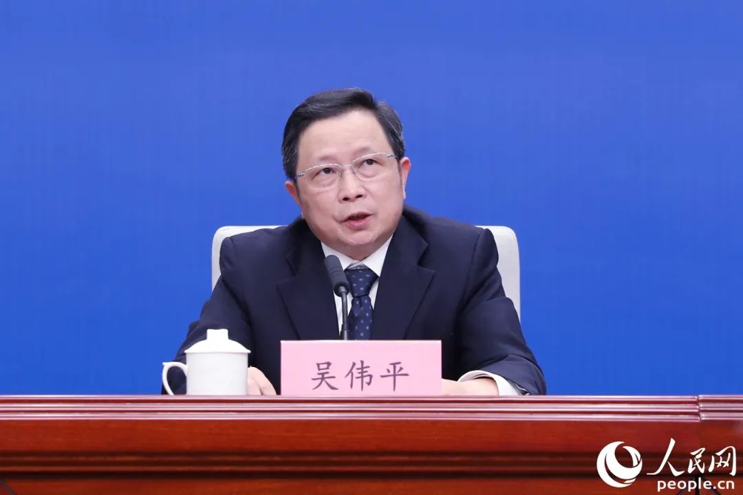 福建本轮疫情防控取得阶段性成效！你关心的“转码”、上学、保护市场主体等热点，这场发布会都回应了！休闲区蓝鸢梦想 - Www.slyday.coM