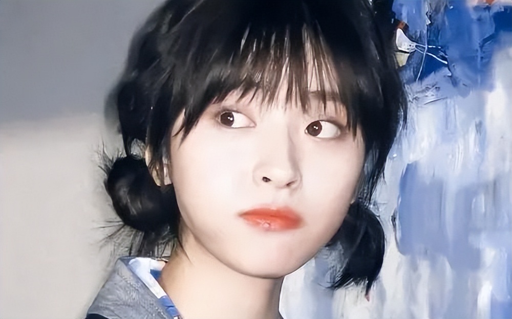 沈月主演的《月刊少女》预计四月份在桃备播.