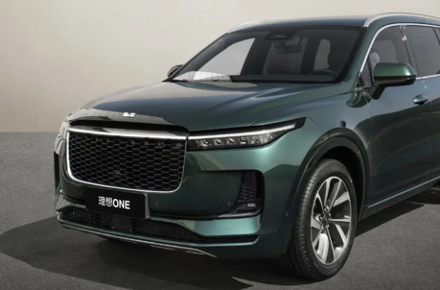 新势力碰撞同为增程式理想one对比67岚图67free