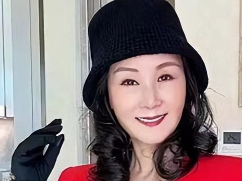 雪瑞姑姑"徐石萍":58岁孤身赴加留学,花甲之年将生活过成诗歌