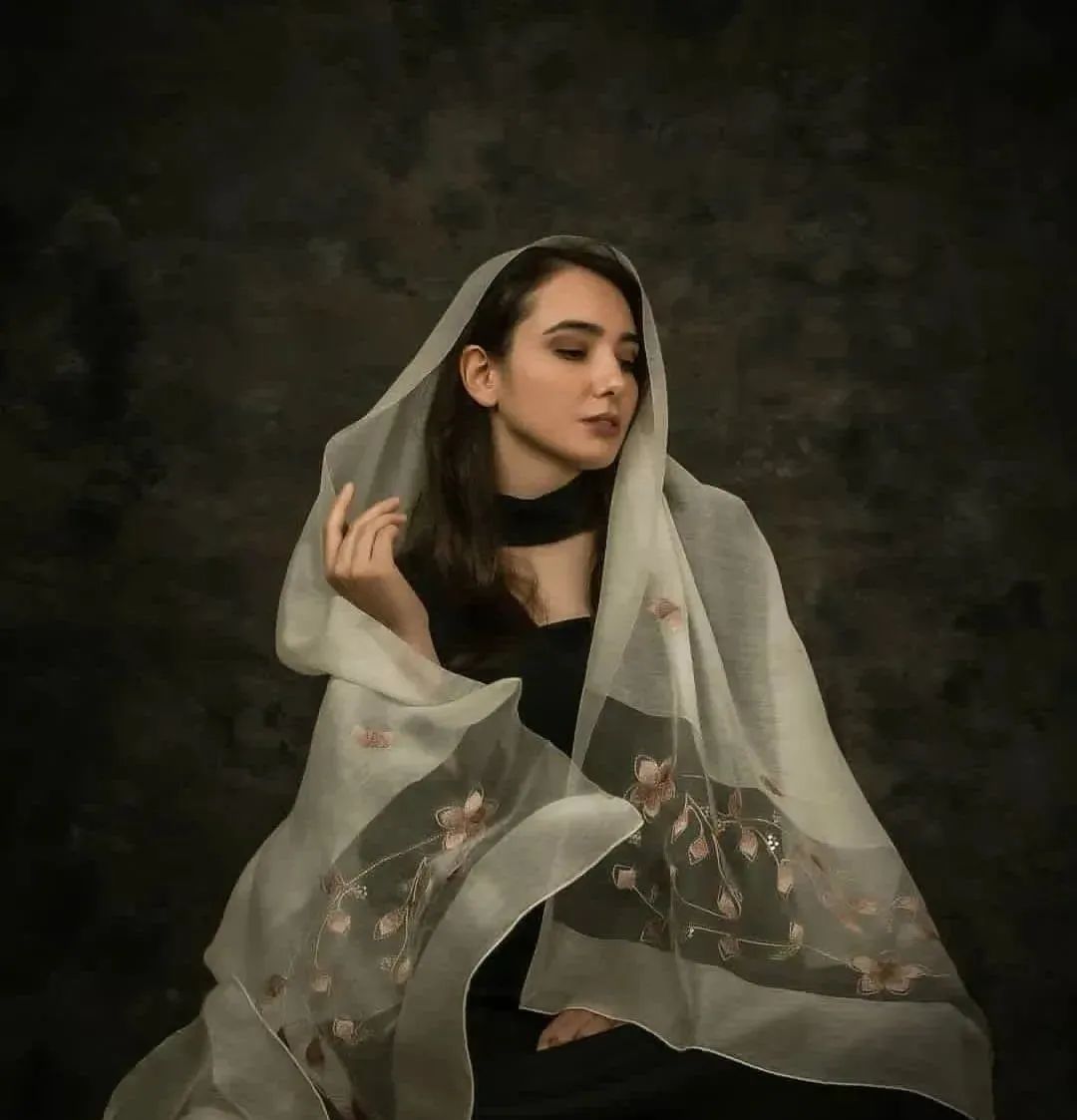 波斯美女到底有多美异国风情