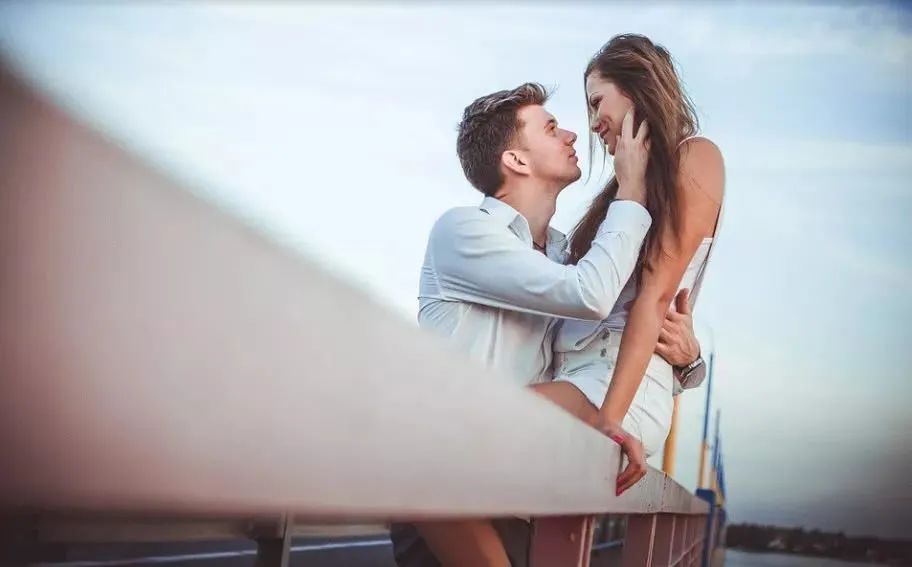 感情中，男人对女人冷暴力的原因就三点，看清就会应对了休闲区蓝鸢梦想 - Www.slyday.coM