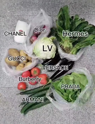 沪上男团高光时刻 魔都保供主力军图鉴休闲区蓝鸢梦想 - Www.slyday.coM