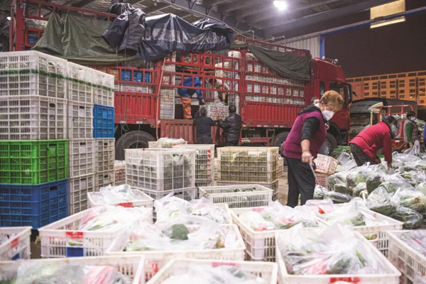 “确保上海市民吃到平价菜新鲜菜放心菜”！长三角及全国各地保供物资陆续驰援抵沪休闲区蓝鸢梦想 - Www.slyday.coM