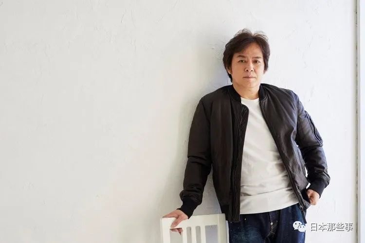 也是很励志了↓其他两个成员植草克秀,锦织一清已经在2020年退出了