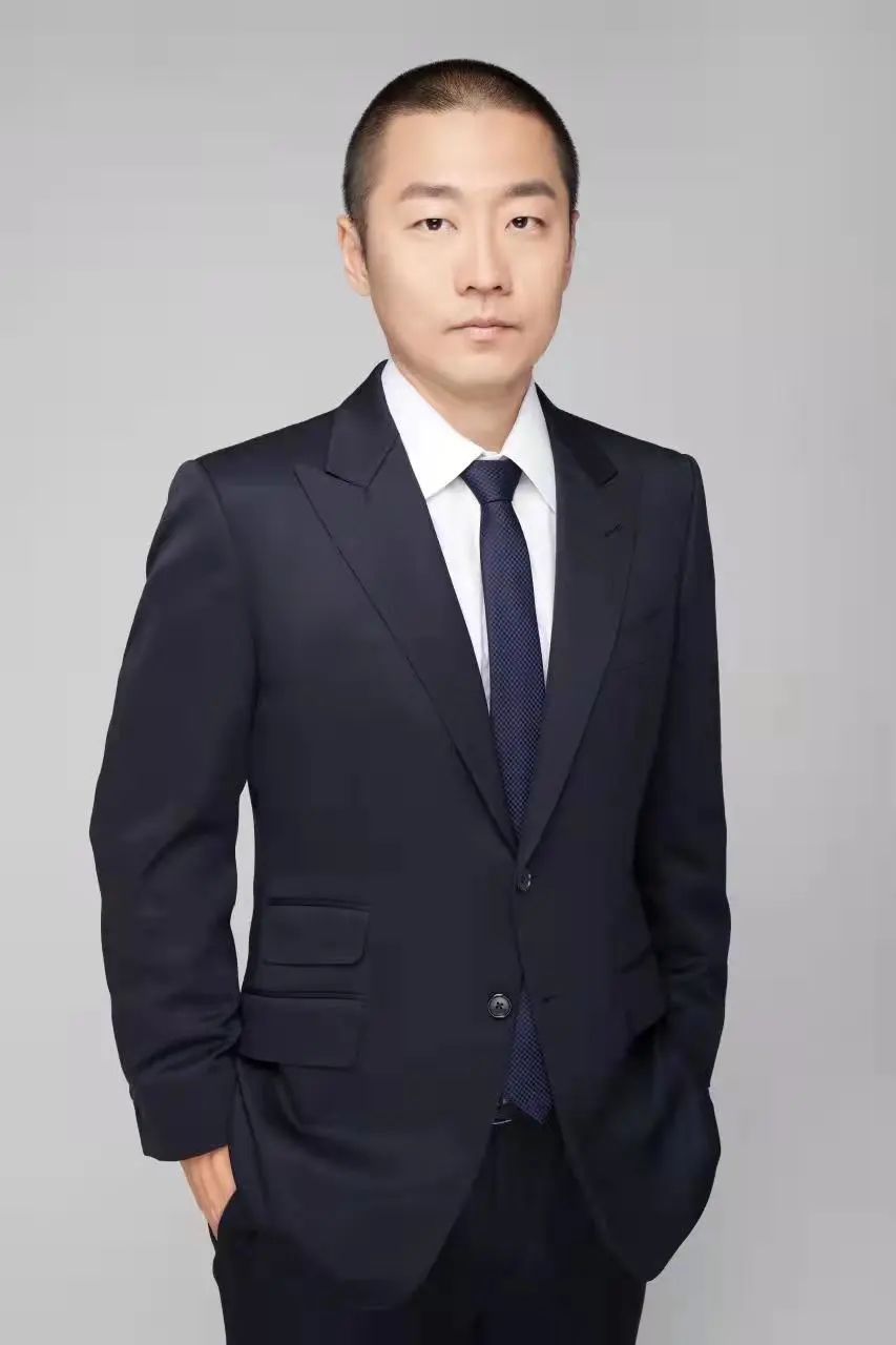 “500亿“顶流”李晓星发声：维持高仓位，估值已经非常有吸引力