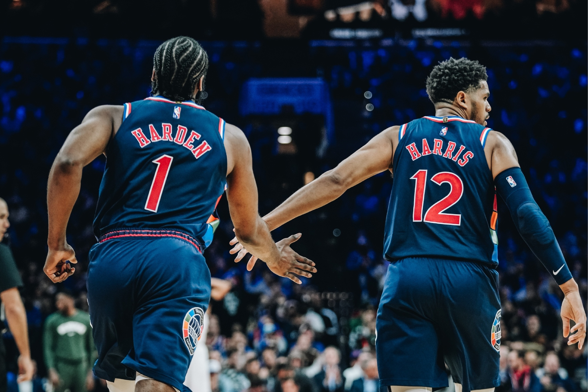 大爆冷倒数第二掀翻76人恩比德3715尽力了哈登又犯老毛病