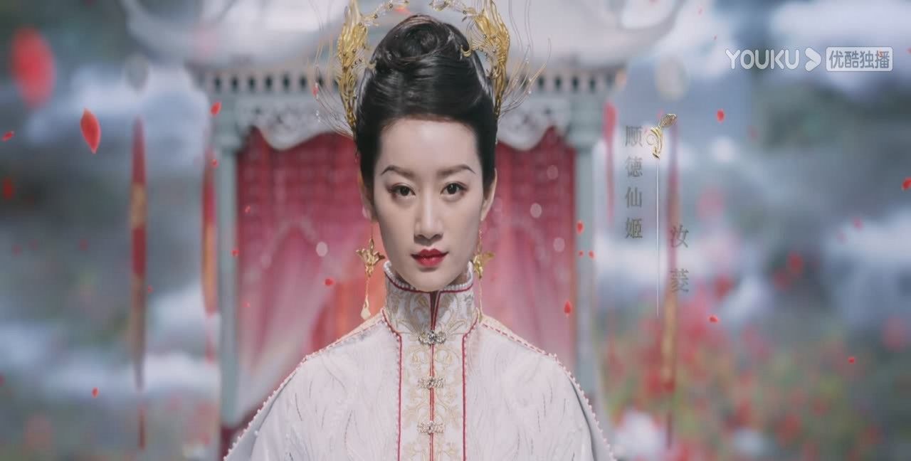 主角没配角的戏精彩,《与君初相识》的剧情,真个好魔幻!休闲区蓝鸢梦想 - Www.slyday.coM