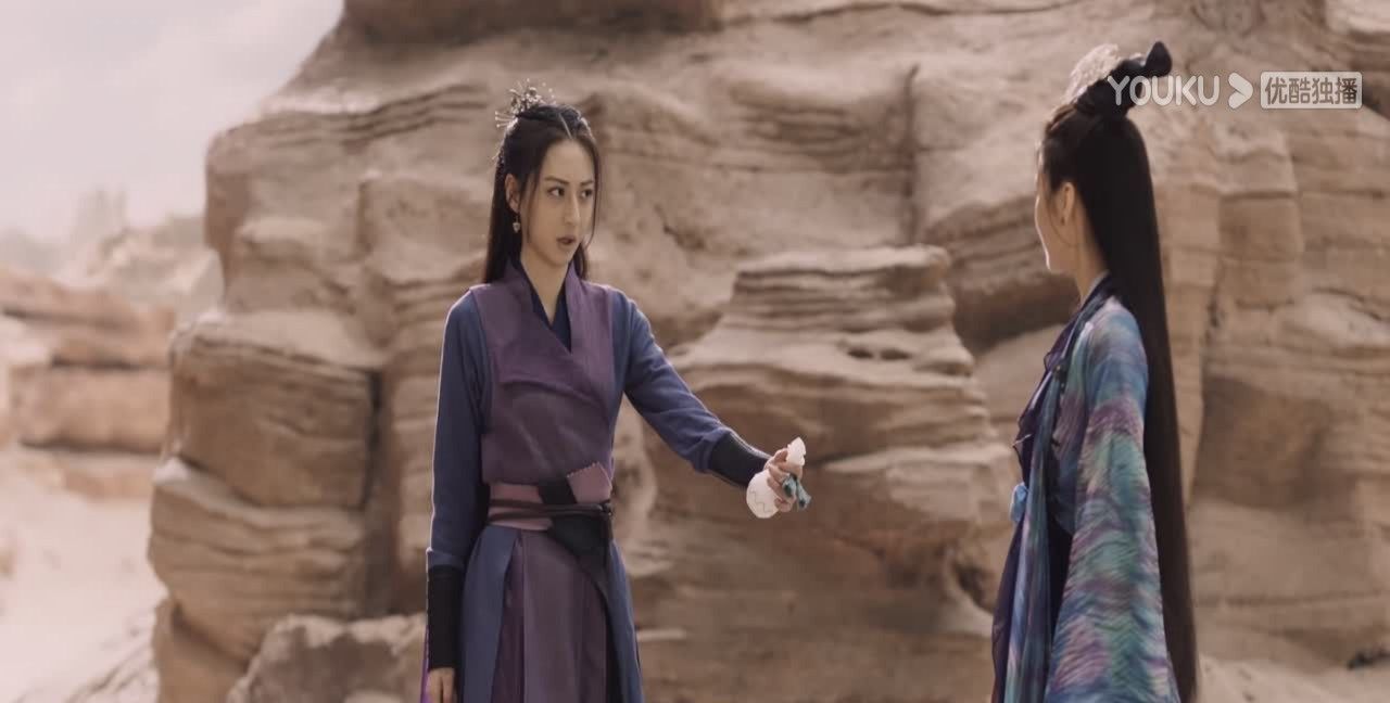 主角没配角的戏精彩,《与君初相识》的剧情,真个好魔幻!休闲区蓝鸢梦想 - Www.slyday.coM