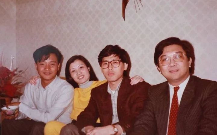 19年后再看唐鹤德:才明白他对张国荣的“宠爱”,堪称世间罕有休闲区蓝鸢梦想 - Www.slyday.coM 19年后再看唐鹤德:才明白他对张国荣的“宠爱”,堪称世间罕有休闲区蓝鸢梦想 - Www.slyday.coM