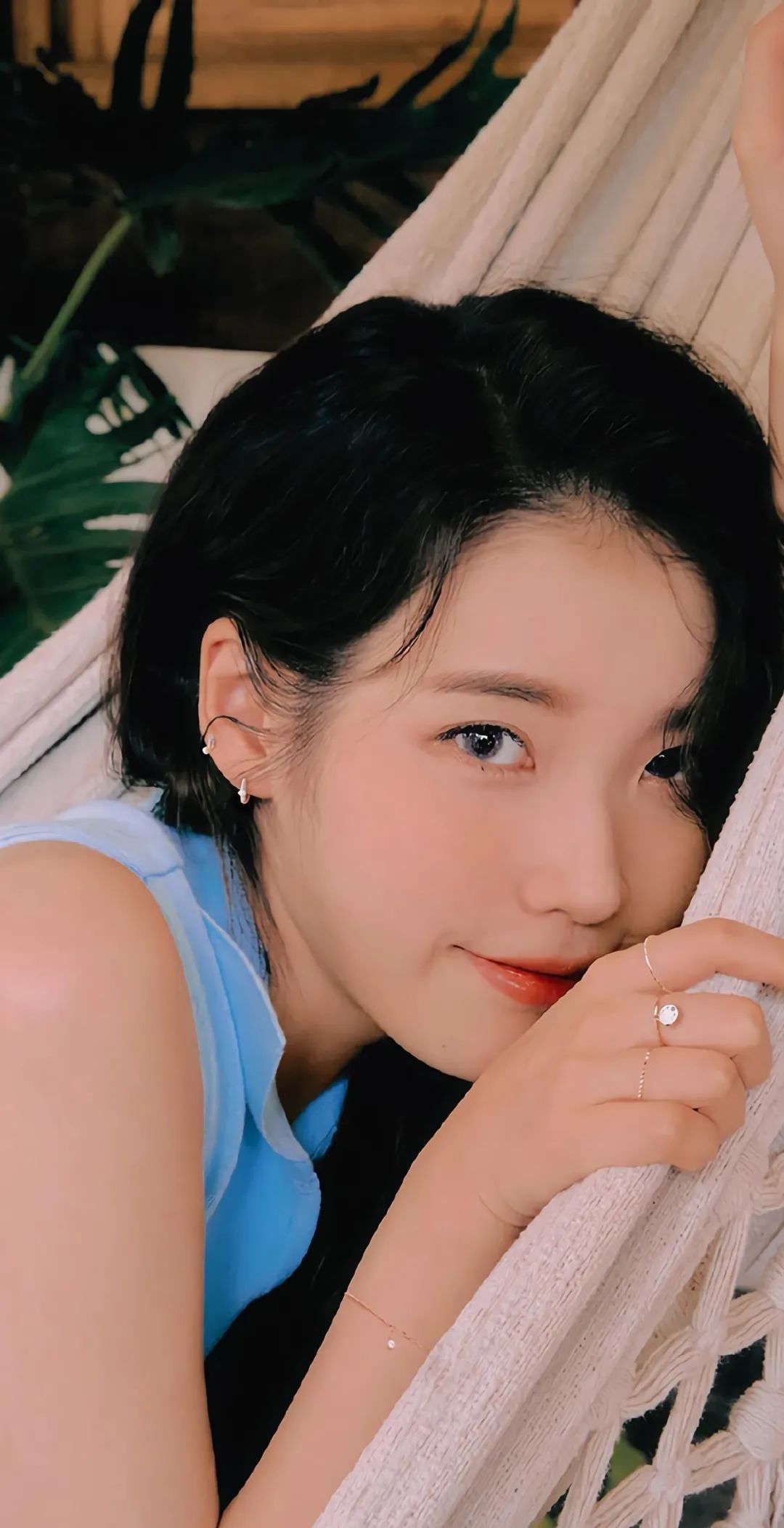 粉求壁纸|美女壁纸iu李知恩壁纸