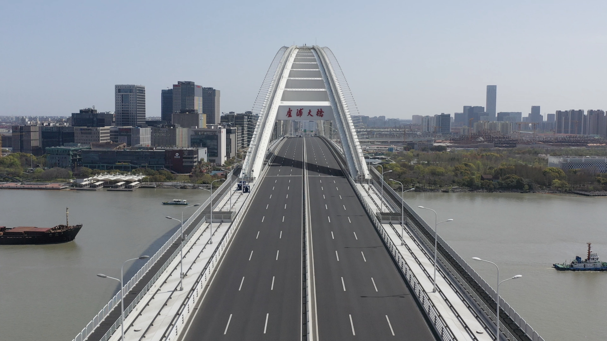 摄影记疫|航拍下安静的浦西,等待黎明的万家灯火