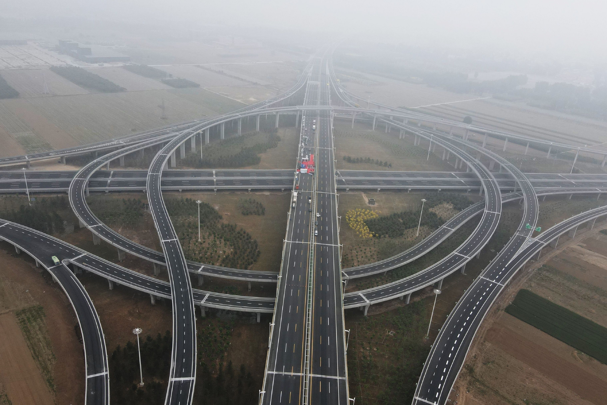 穿沙里程世界最长，京新高速公路全线通车 - 环球风云 - 铁血社区