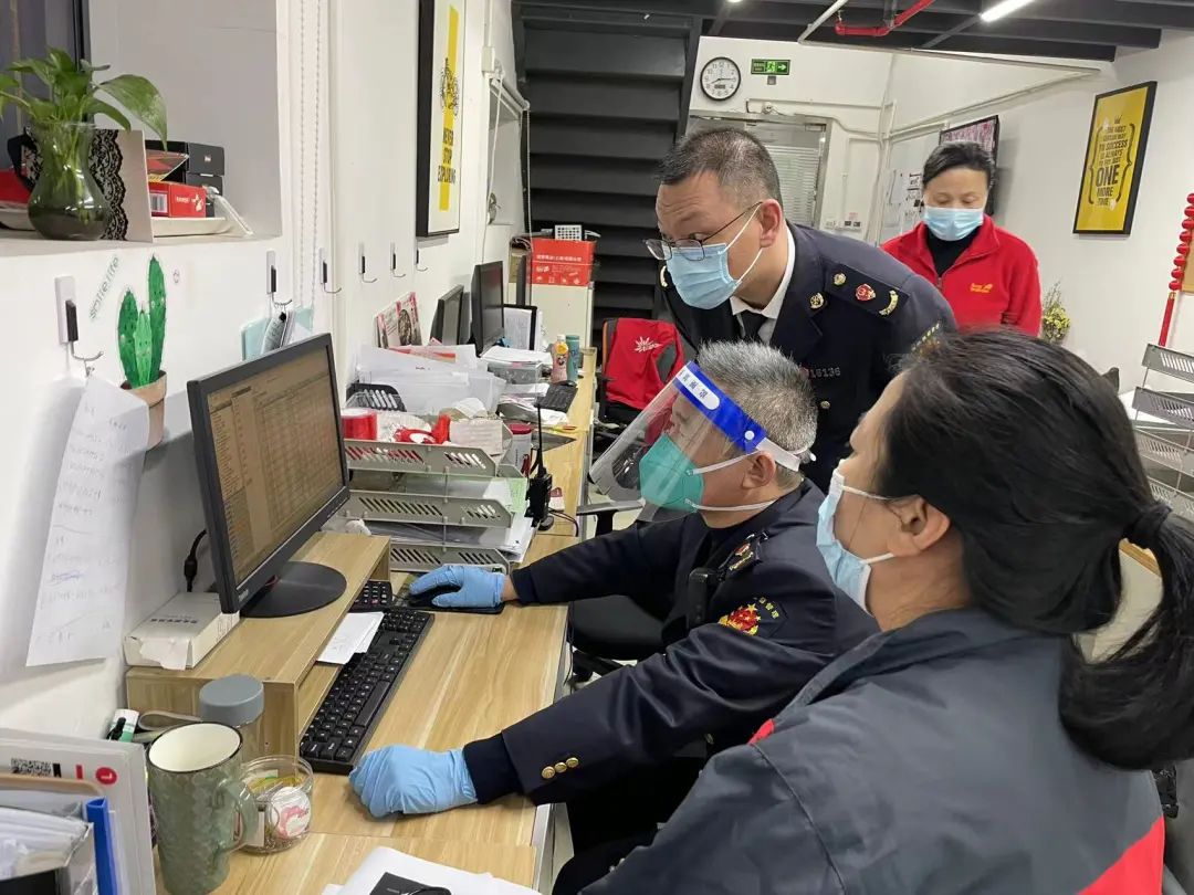 一颗白菜卖73.21元，上海市监部门正抓紧办理该案休闲区蓝鸢梦想 - Www.slyday.coM