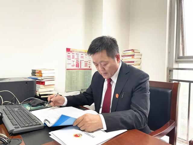 西安市鄠邑区人民法院|刘保权:一句"都是应该的",道尽三十五年审判