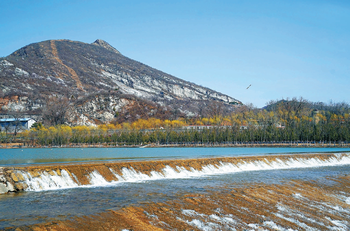 最是一年春好处永定河畔很忙碌