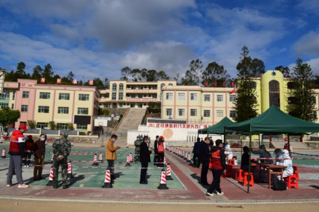 深圳驻龙母镇帮镇扶村工作队积极参与龙母镇疫情防控应急演练工作深圳