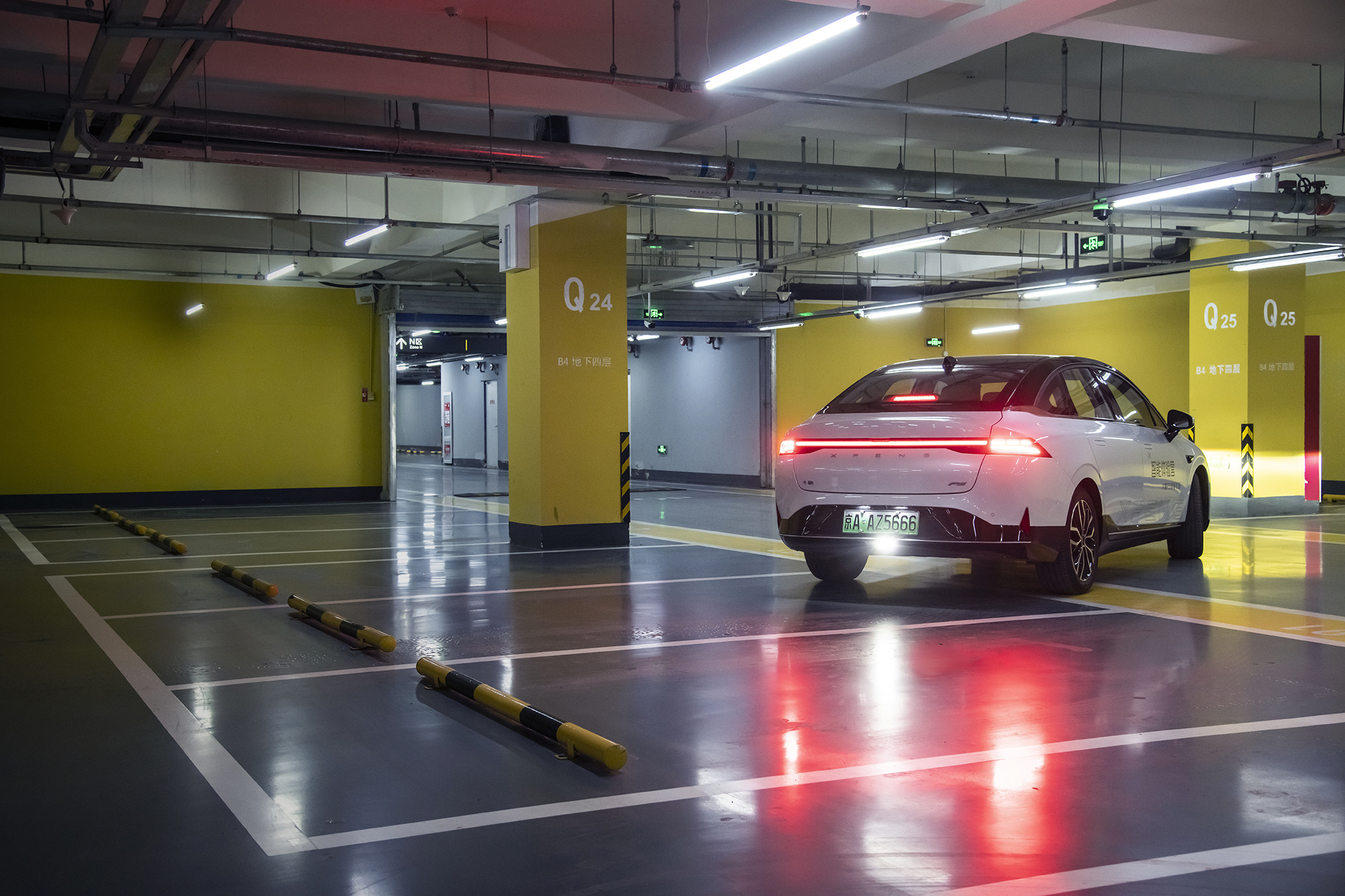 小鹏p5的跨楼层自动泊车是真能实现还是噱头