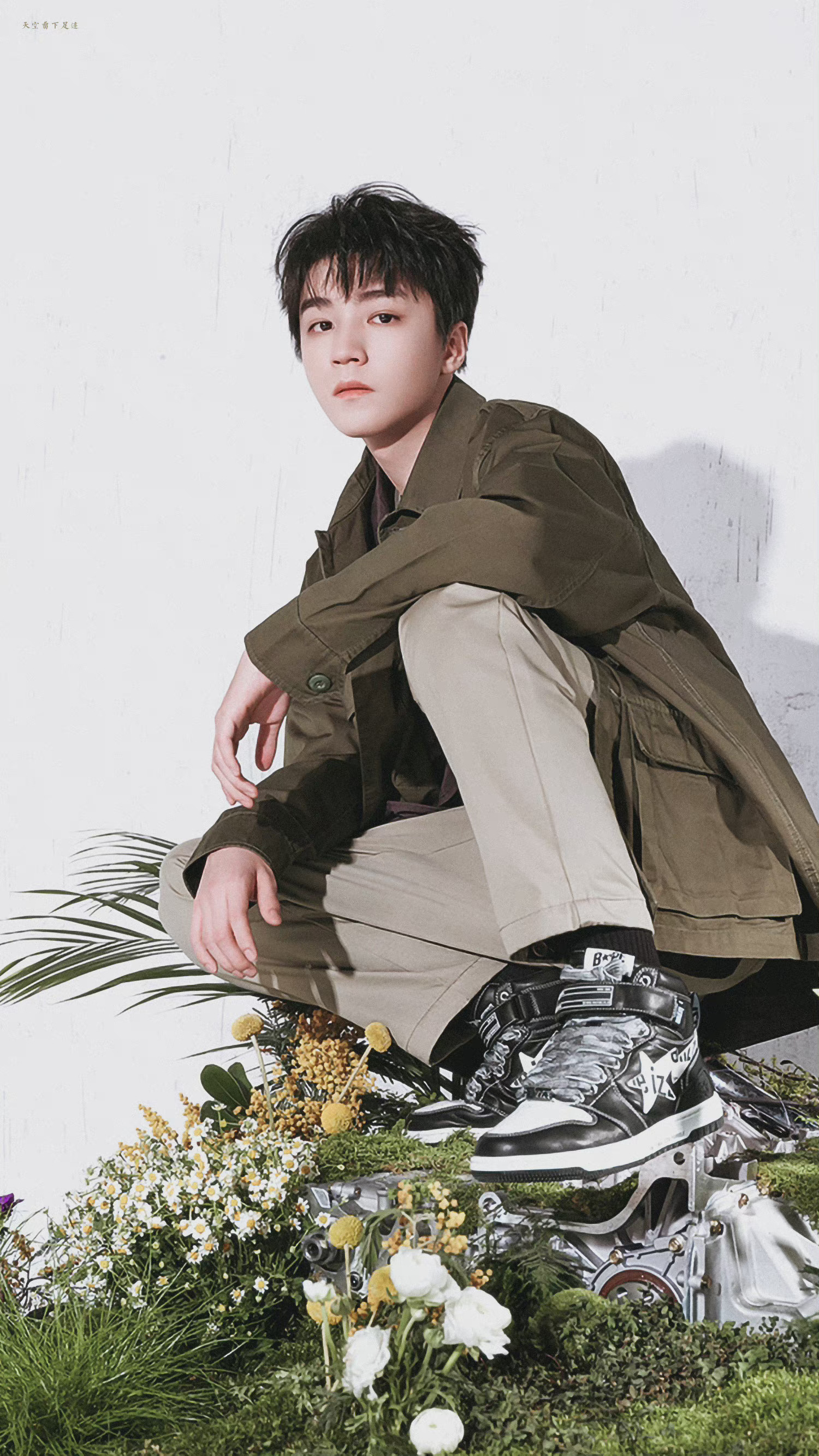 王俊凯最新时尚大片帅气的男友风穿搭很难不爱了