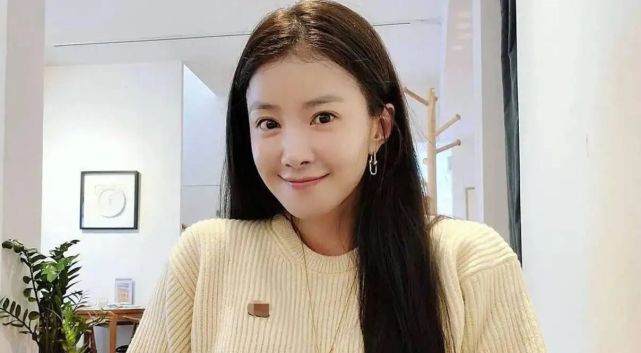 1982年出生的20位女明星,现年都40岁了,谁是你心中永远的女神?