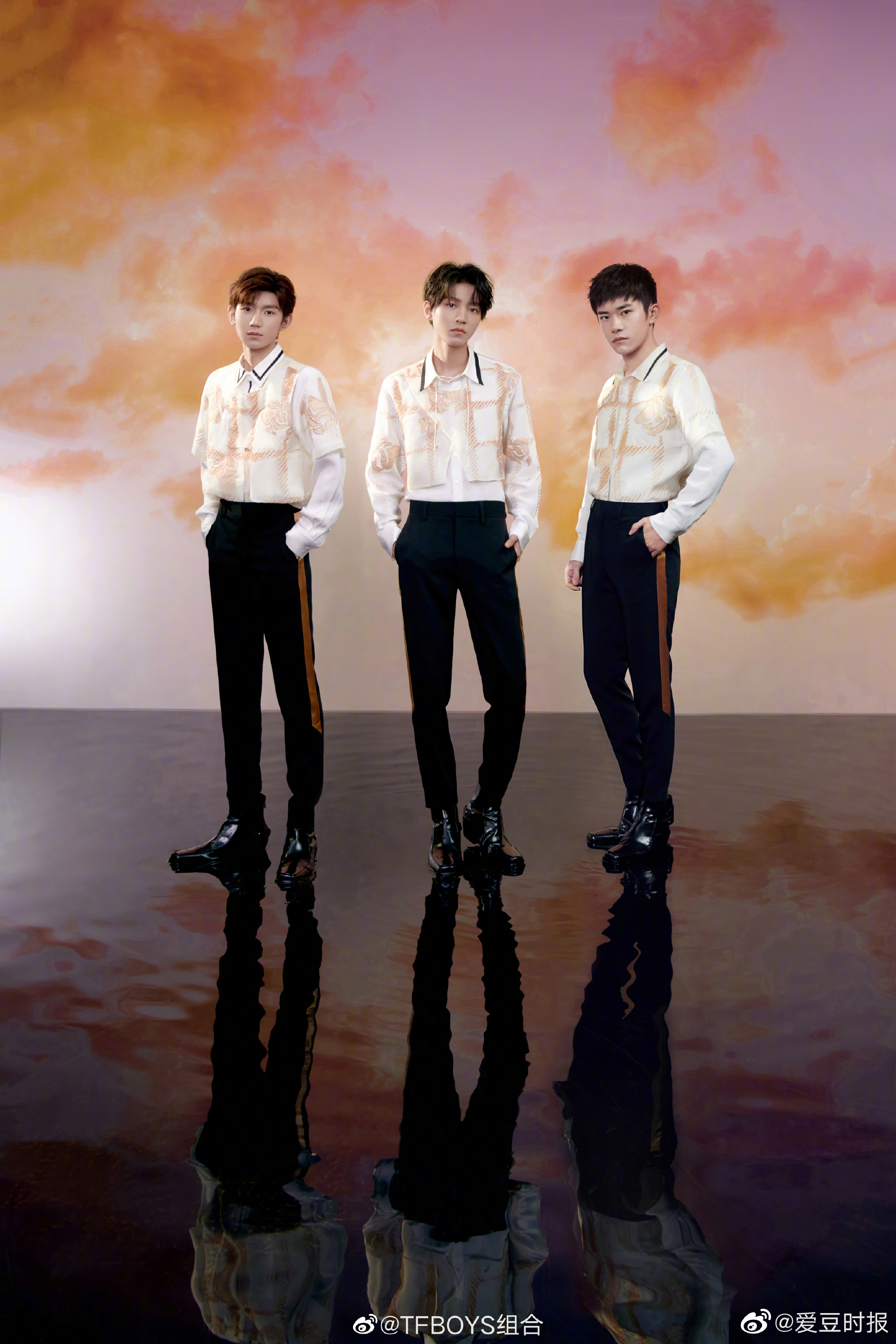 tfboys|王俊凯|王源_新浪新闻