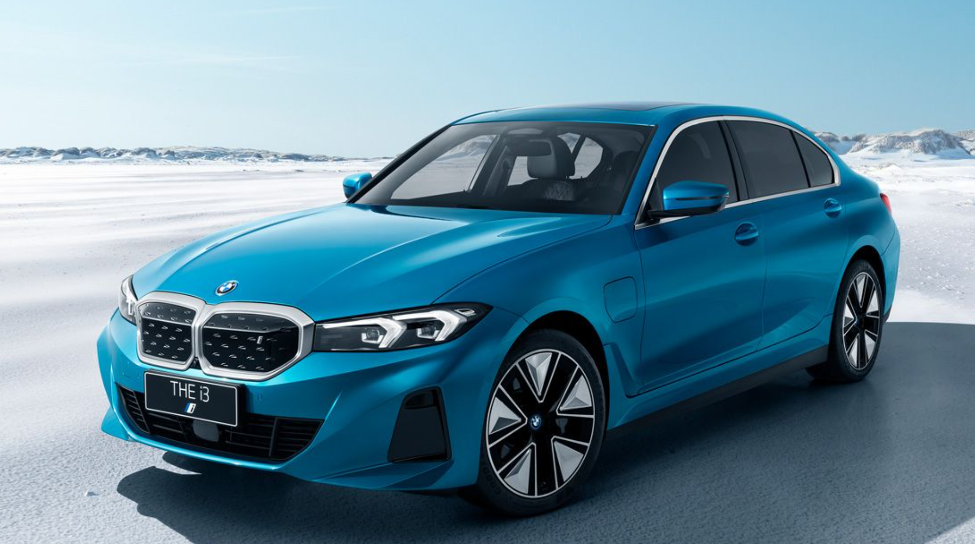 外观方面,全新宝马i3的设计将于目前尚未公布的新款3系(配置|询价)