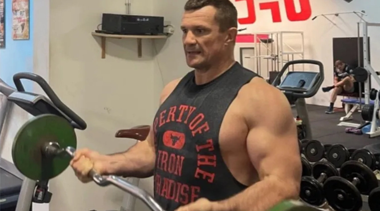 战警米尔科宝刀不老身材保持的依旧如此恐怖67