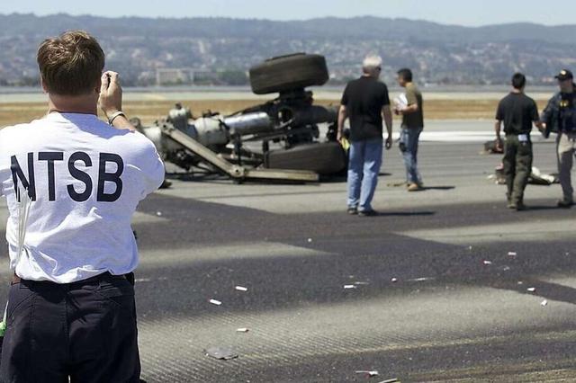 协助下载东航MU5735号航班黑匣子数据的美国NTSB是什么样的机构？休闲区蓝鸢梦想 - Www.slyday.coM
