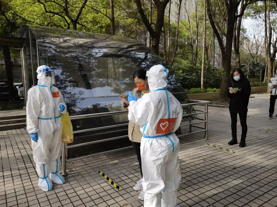 直击社区核酸检测现场：优化流程，浦西首日核酸筛查迅速有序休闲区蓝鸢梦想 - Www.slyday.coM