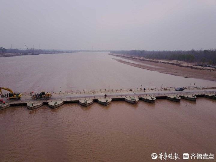 再见了老桥航拍济南东郊黄河浮桥最后的时刻