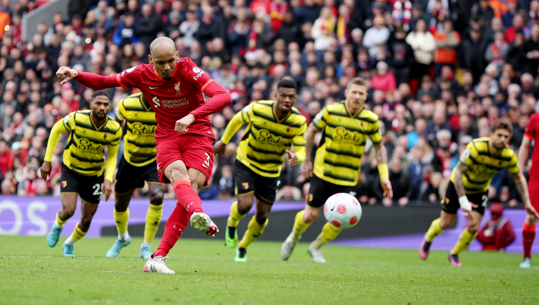 足球——英超:利物浦胜沃特福德|沃特福德|足球|利物浦队_新浪新闻