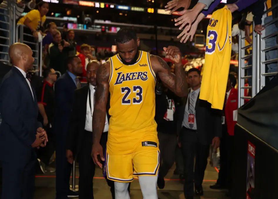 杨毅:哈登库里退役之后 NBA将在国内迎来偶像真空期休闲区蓝鸢梦想 - Www.slyday.coM 杨毅:哈登库里退役之后 NBA将在国内迎来偶像真空期休闲区蓝鸢梦想 - Www.slyday.coM