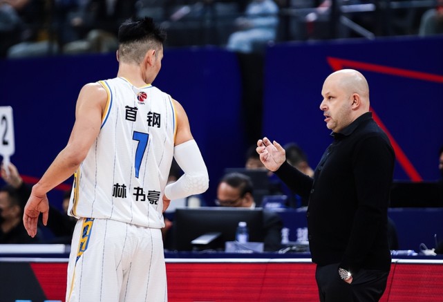 30分绝杀!琼斯击溃北京男篮,吉林小将太给力,雅尼斯愧对林书豪休闲区蓝鸢梦想 - Www.slyday.coM 30分绝杀!琼斯击溃北京男篮,吉林小将太给力,雅尼斯愧对林书豪休闲区蓝鸢梦想 - Www.slyday.coM