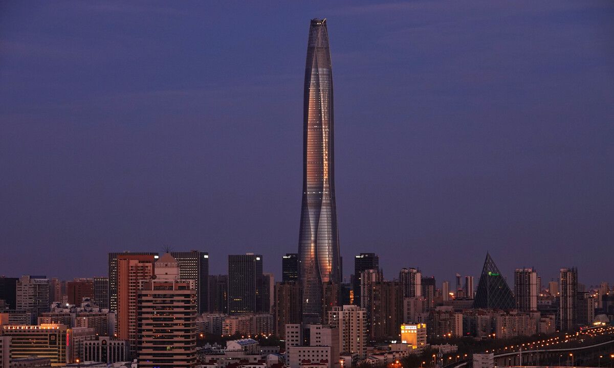 天津最奇葩的建筑,以"金箍棒"的谐音命名,众多游客来此打卡|金箍棒