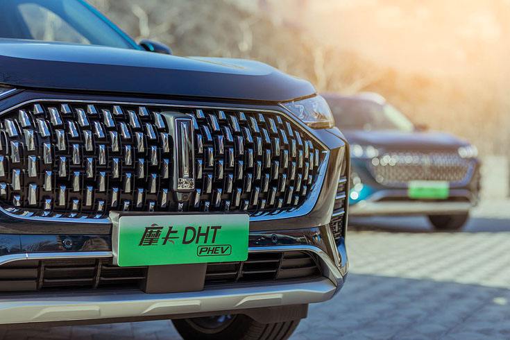 比亚迪宣布停止生产纯燃油车，是否会引来市场恐慌？休闲区蓝鸢梦想 - Www.slyday.coM