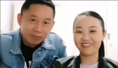 孙悦开通橱窗，卓妈说姐姐落泪原因，孙卓不便在镜头面前抛头露面休闲区蓝鸢梦想 - Www.slyday.coM