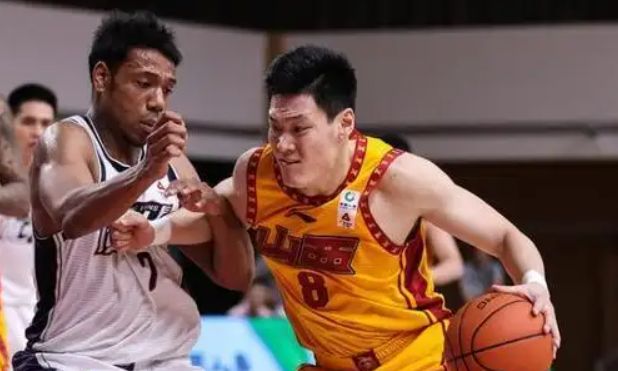 CBA三消息：广州季后赛没赢过,郭士强遭遇完克,张宁锁死陈盈骏休闲区蓝鸢梦想 - Www.slyday.coM