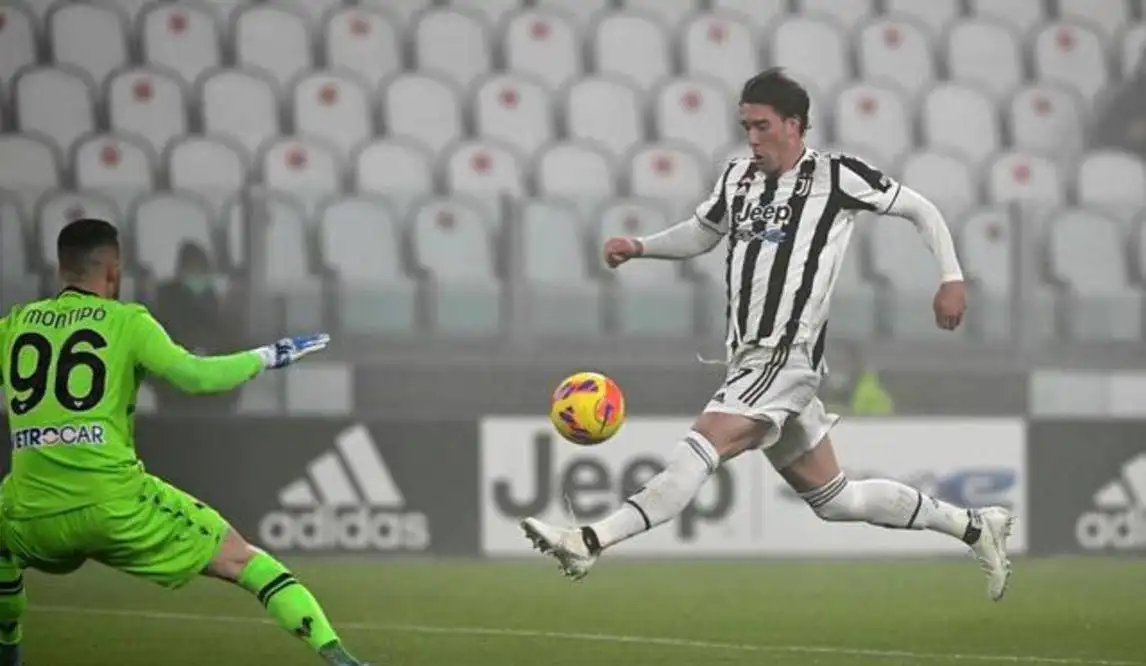 足坛最新身价榜:新大罗第1,孙兴慜第14,梅西第50,C罗第156休闲区蓝鸢梦想 - Www.slyday.coM 足坛最新身价榜:新大罗第1,孙兴慜第14,梅西第50,C罗第156休闲区蓝鸢梦想 - Www.slyday.coM