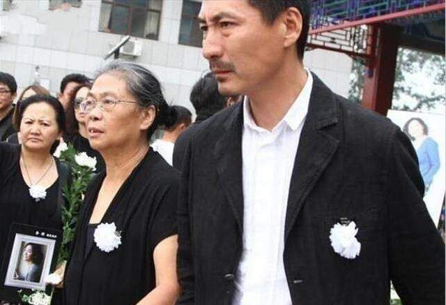 “燕双鹰”张子健，抛弃患癌妻子，被人称为“陈世美”，他很冤枉休闲区蓝鸢梦想 - Www.slyday.coM